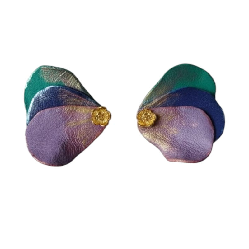 Aros pétalos lila, verde y azul con flor dorada